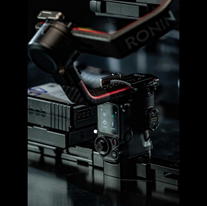 Immagine prodotto Tilta Staffa di alimentazione a doppia impugnatura per DJI Ronin (Maniglia cardanica)