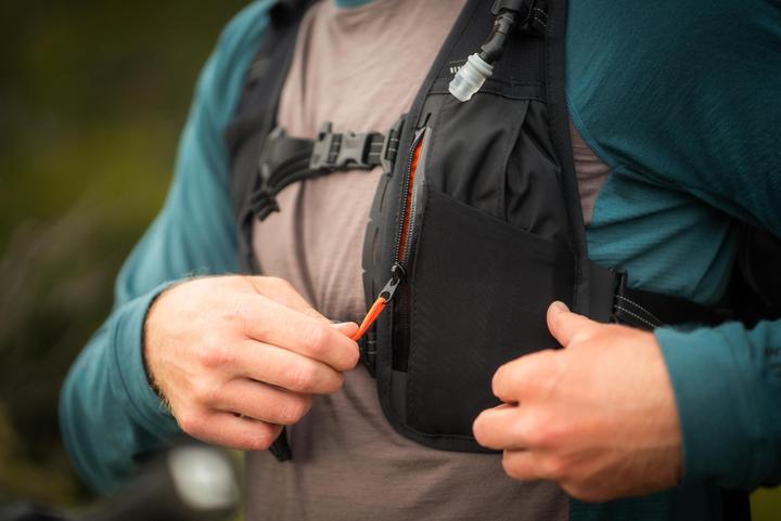 Produktbild Restrap Rolltop Hydration Vest S/M (M, S)