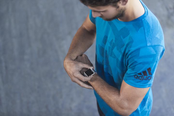 Produktbild Fitbit Ionic (36 mm)