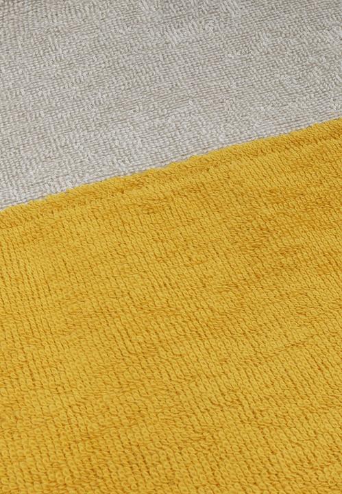 Actual product image Normani Children's Bathing Poncho Puwai