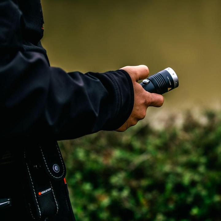 Image du produit Ledlenser Projecteur portatif MT14 Noir, argent (15.10 cm, 1000 lm)