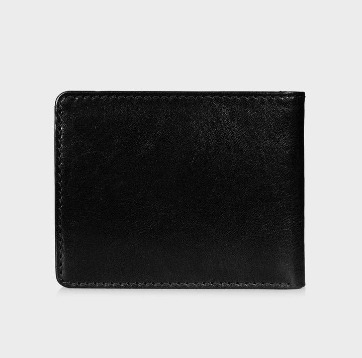 Actual product image Braun Büffel Country Rfid