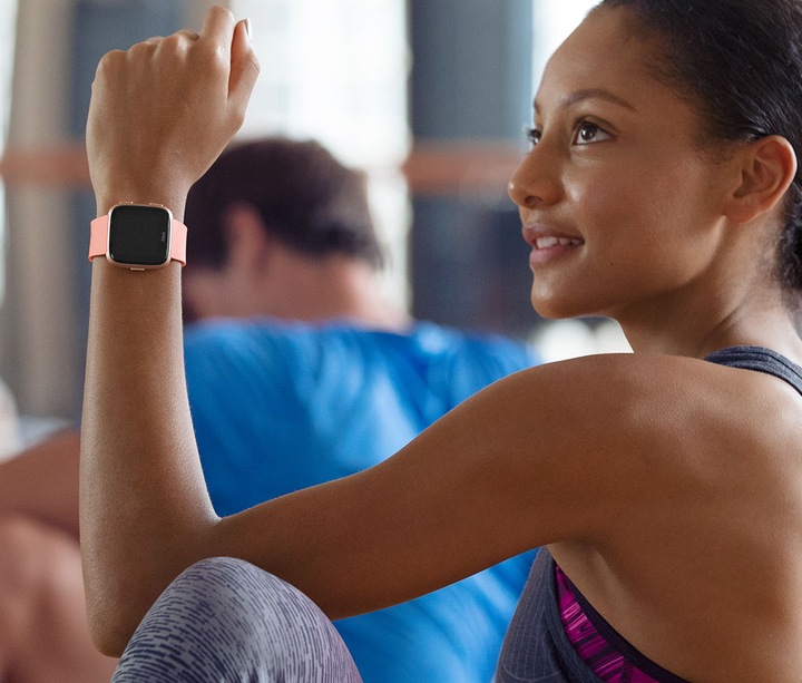 Image du produit Fitbit Versa (34 mm)