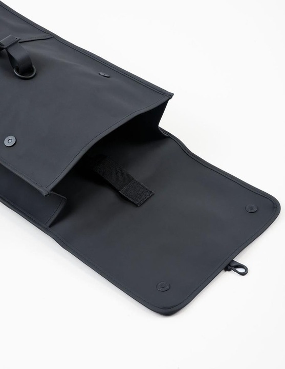 Actual product image Rains Mini (10 l)