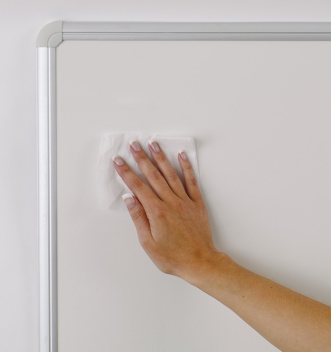Produktbild Q-Connect Reinigungstücher (100 x)