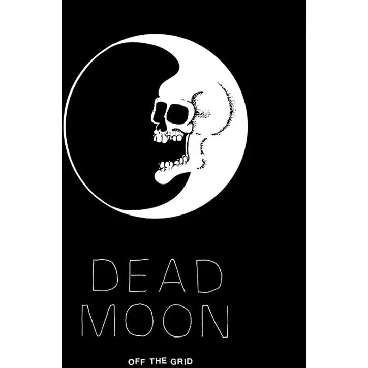 Dead Moon, Fachbücher von szim