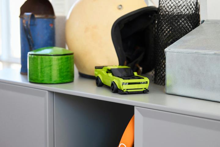 Actual product image LEGO Dodge Challenger SRT Hellcat Sportwagen (77237, LEGO Speed Champions)