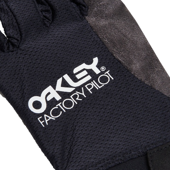 Actual product image Oakley All Mountain MTB (S)