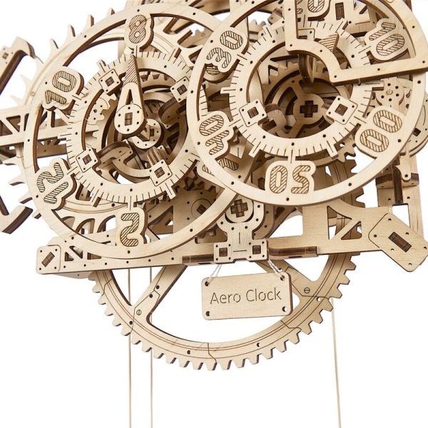 Produktbild Ugears Wanduhr