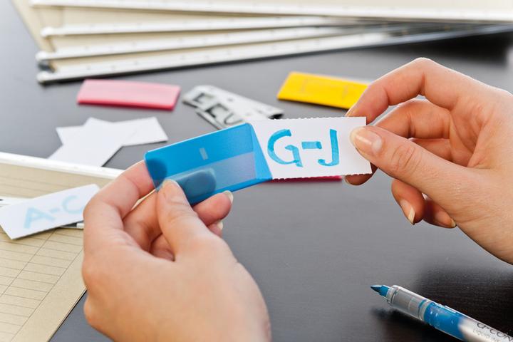 Produktbild Q-Connect Hängemappen Metall-Reiter (50 x)