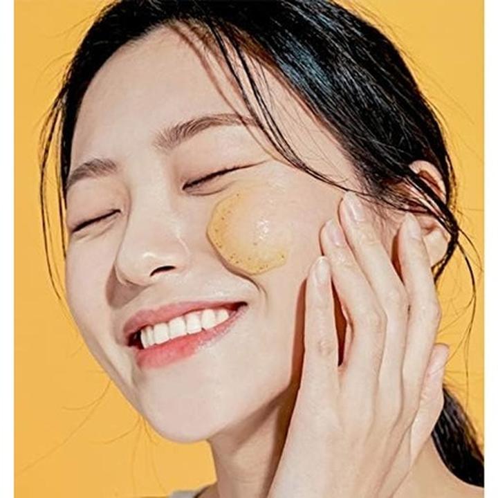 Actual product image Hyggee Relief chamomile mask (95 ml)