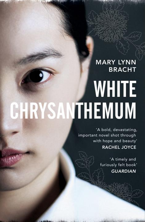 Produktbild White chrysanthemum (Englisch, Mary Lynn Bracht, 2018)
