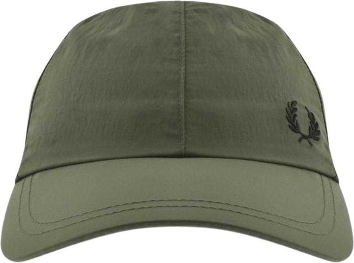 Caps