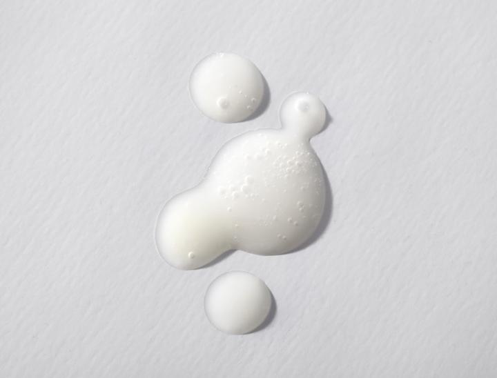 Actual product image Village 11 Factory Miracle youth serum (50 ml)