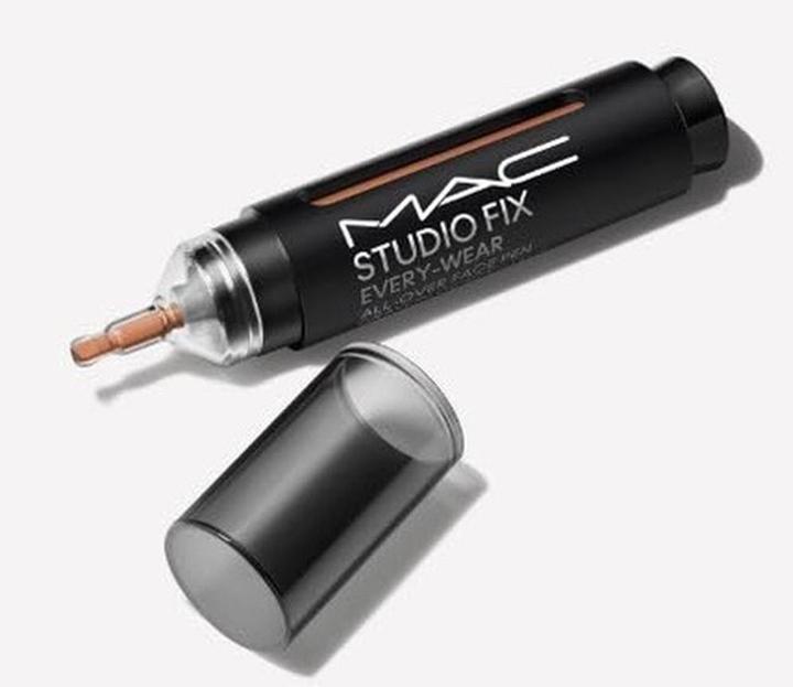 Actual product image MAC Cosmetics Studio Fix Every-Wear All-Over Face Pen No. NC41 (No. NC41)