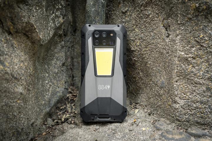 Immagine prodotto Unihertz Serbatoio 3 Pro (512 GB, Nero, 6.79", Doppia SIM, 5G)