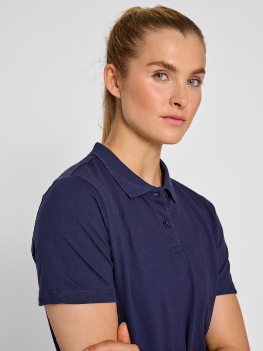 Actual product image hummel Red Stretch Polo Woman (XS)