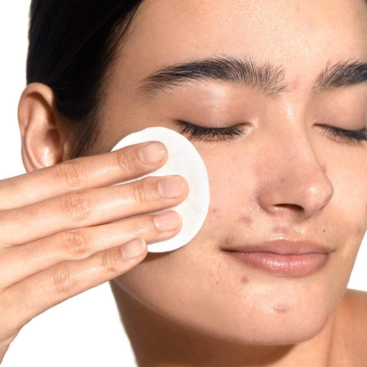 Actual product image Veralab Liquid Light Light Exfoliating Illuminating Lotion (Cleansing lotion, 50 ml)