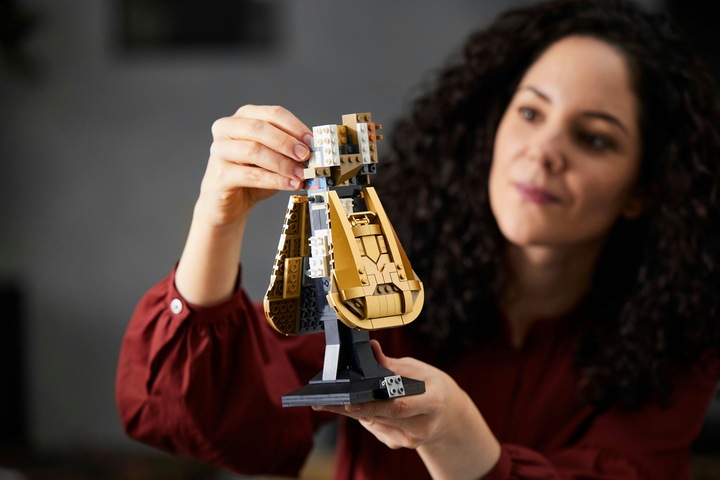 Actual product image LEGO Infinity Glove (76191, LEGO Marvel)
