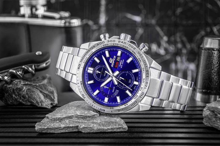 Immagine prodotto Casio Edifice EFR-574D-2AVUEF (198) (Cronografo, 42 mm)