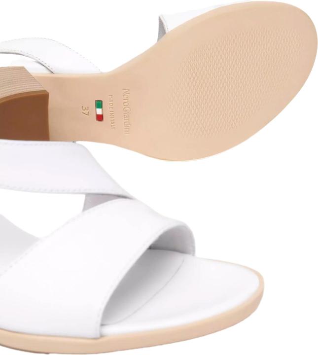 Actual product image Nero Giardini Sandalen (40)