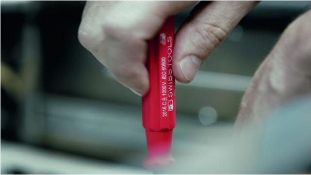 Actual product image PB Swiss Tools Screwdriver VDE Slim (Slotted screws)