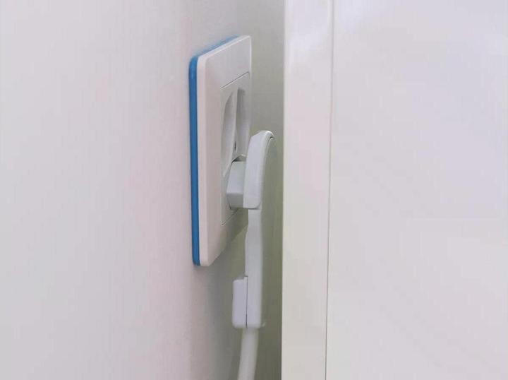 Actual product image Max Hauri Flat angle plug type 12 reconnectable (Type 12)