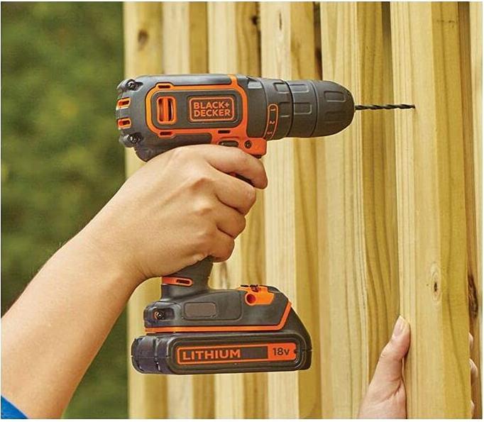Productafbeelding Black & Decker Accuboormachine 2x18V met toebehoren (Boormachine)