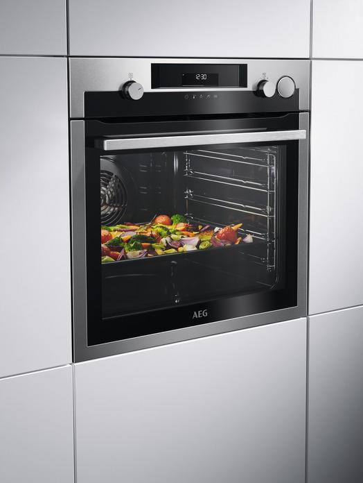 Actual product image AEG BSS578271M Oven 72 Litres Multi9 Inox