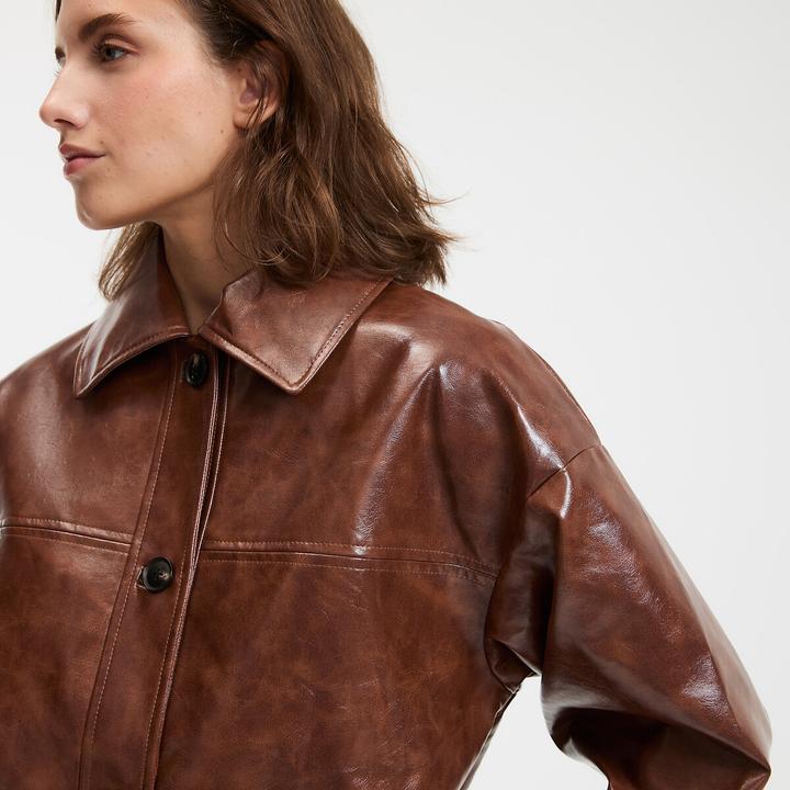 Actual product image La Redoute Collections Mittellange Jacke aus Lackimitat mit Knöpfen (XS)