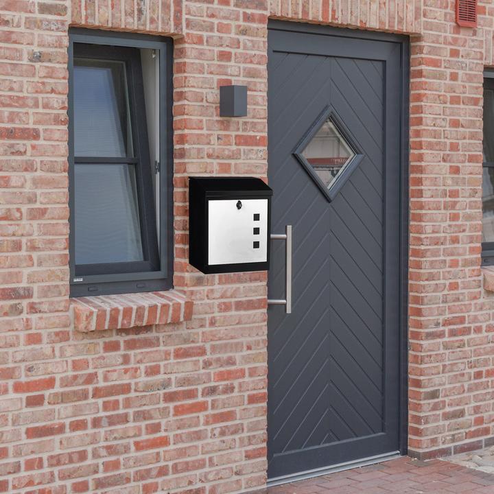 Actual product image Relaxdays Mailbox