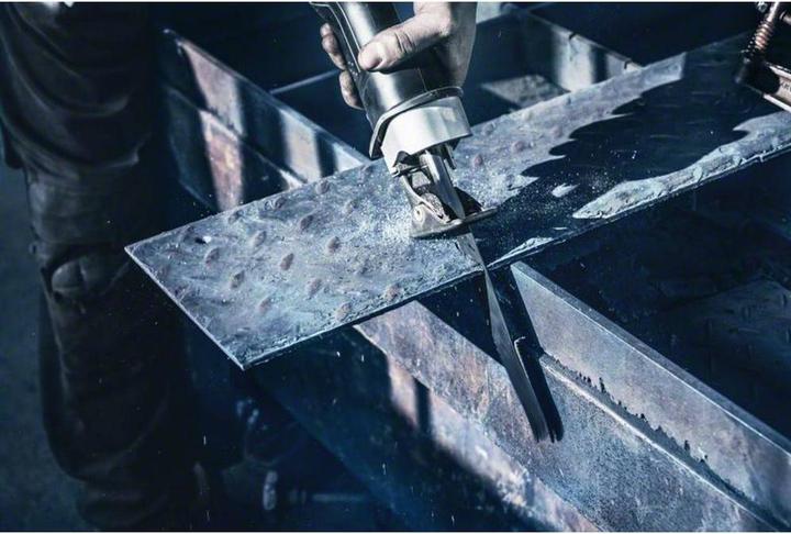 Actual product image Bosch Professional Zubehör PRO Thick Metal Demolition S930CF blade, 1.6 x 22 x 150 mm, 5 pcs.