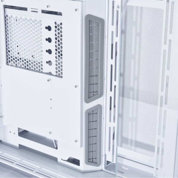 Actual product image Lian-Li O11 Vision (mATX, Mini-ITX, ATX, E-ATX)
