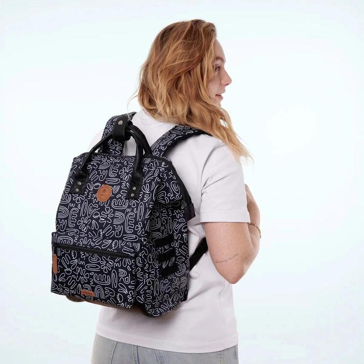 Produktbild Cabaia Adventurer All Over Backpack (21 l)