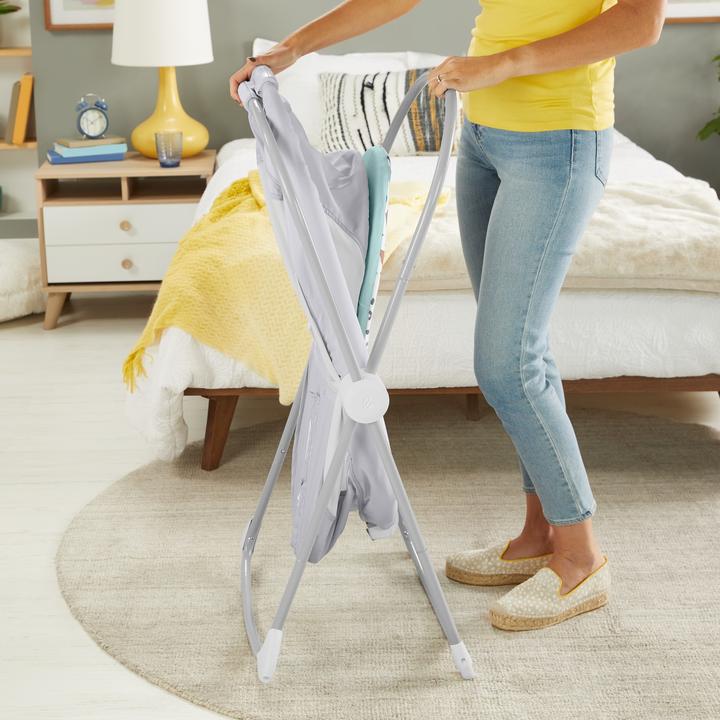 Actual product image Mattel 3-in-1 Foldable Bassinet Crib