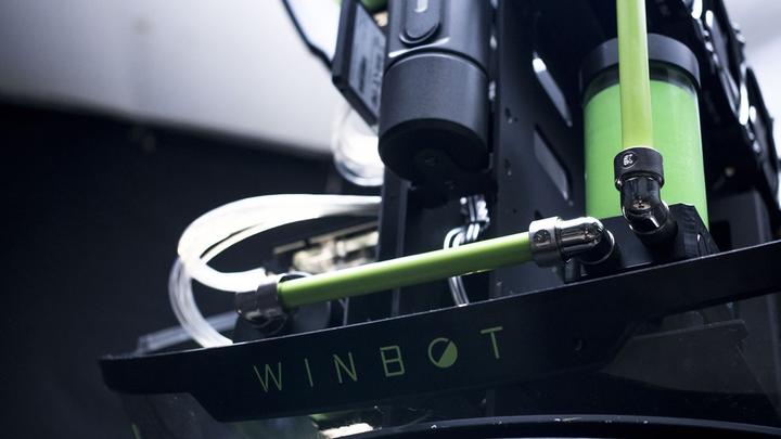 Actual product image In Win Winbot (ATX, mATX, E-ATX)
