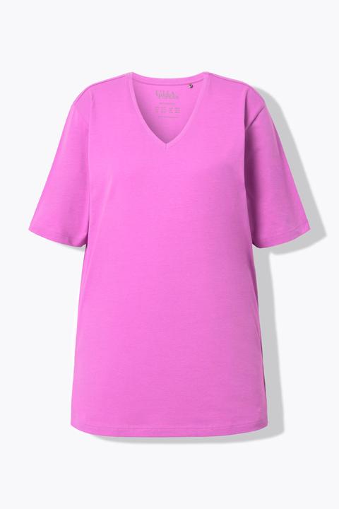 Actual product image Ulla Popken Basic V-Neck Relaxed Fit Short Sleeve Tee (54)