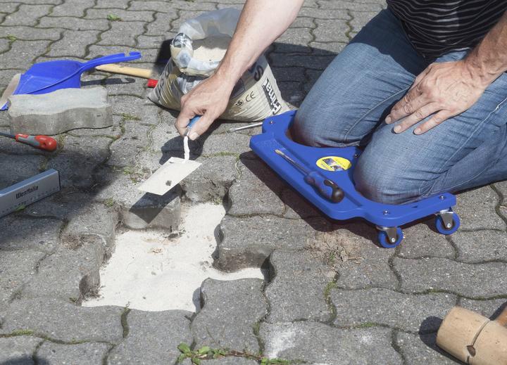 Produktbild Westfalia Knieroller