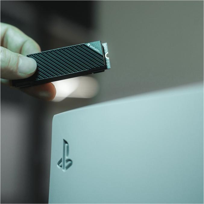 Actual product image Verbatim Vi7000 (2000 GB, M.2 2280)