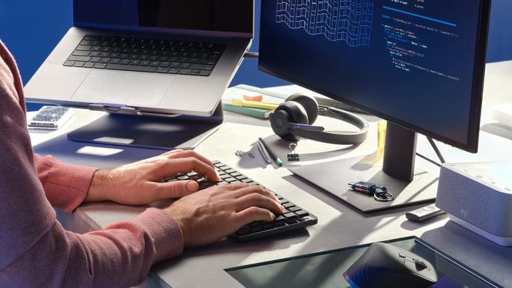 Actual product image Logitech MX Mechanical Mini (US, Wireless)