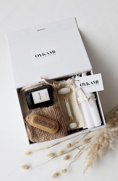 Immagine prodotto Oykami Scatola regalo di bellezza "Tokyo" Pietra di giada bianca