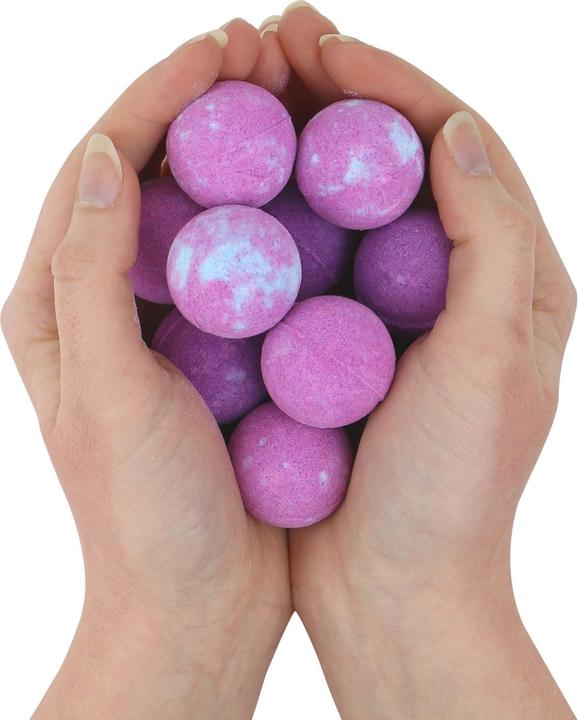 Produktbild Gift Republic Badebombe Llama Poo (Badekugeln)