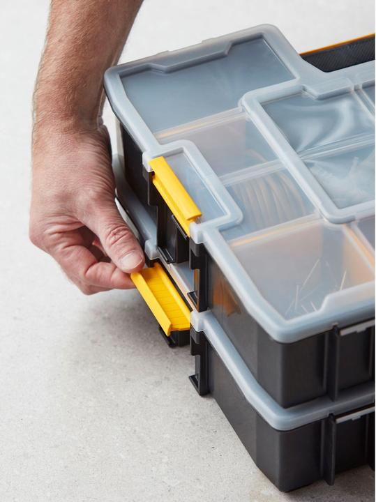 Actual product image Stanley Toolbox L with removable dividers