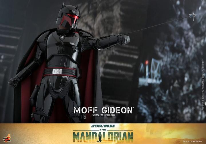 Actual product image Hot Toys Star Wars: The Mandalorian figurine 1/6 Moff Gideon 29 cm