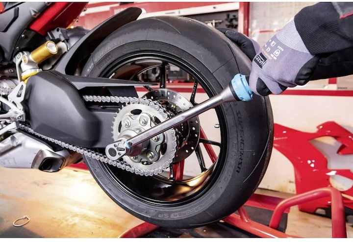 Actual product image HAZET Torque wrench 5122-3CT ∙ Nm min-max: 40 - 200 Nm ∙ Tolerance: 3% ∙ Square, solid 12.5 mm (1/2… (1/2", 40 Nm, 200 Nm)
