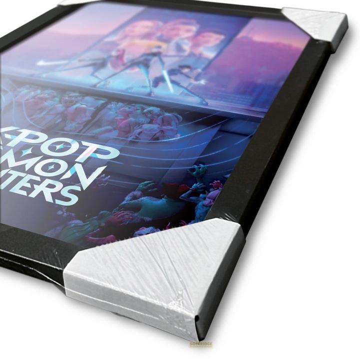 Image du produit Pyramid KPop Demon Hunters - Huntrix Key Art (30 x 40 cm)