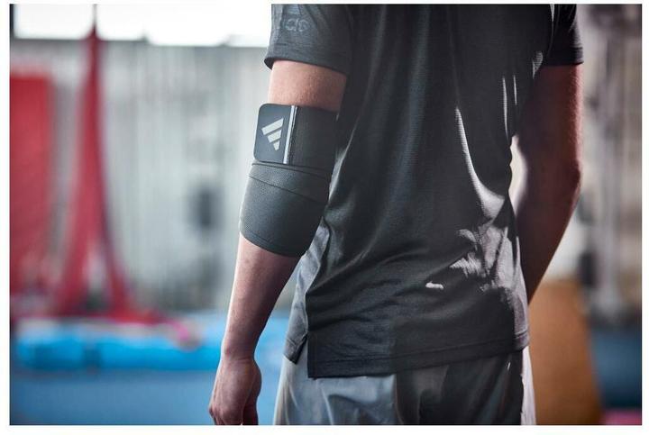 Actual product image adidas Universal Support Wrap (L)