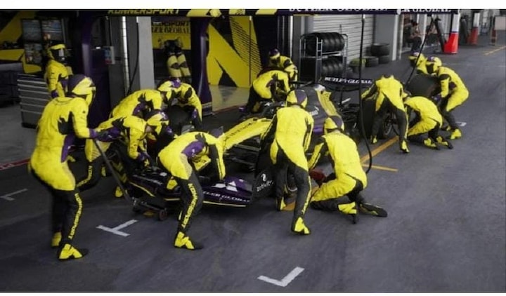 Produktbild EA Games F1 2023 (PS5, IT, DE, FR)