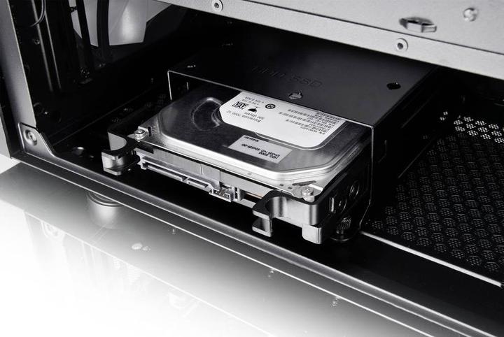Immagine prodotto Thermaltake Tt H590 TG ARGB bk CA-1X4-00M1WN-00 (ATX, mATX, Mini-ITX)