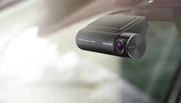Produktbild Alpine DVR-F800PRO (GPS-Empfänger, WLAN, Eingebautes Mikrofon, Full HD)